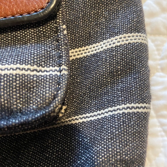 Fossil Striped Brown and Gray Crossbody Bag - Picture 3 of 13